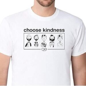 Queer Eye Choose Kindness White T-Shirt Black Graphic QE Sz Medium NWT